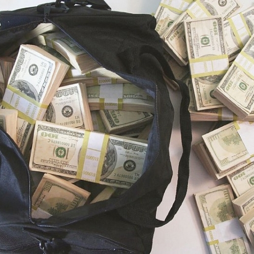 500K Prop Money Filled Duffel Bag